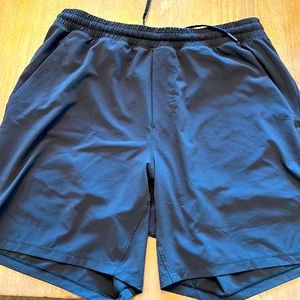 Lululemon Pace Breaker Lined 7”. Large Black.